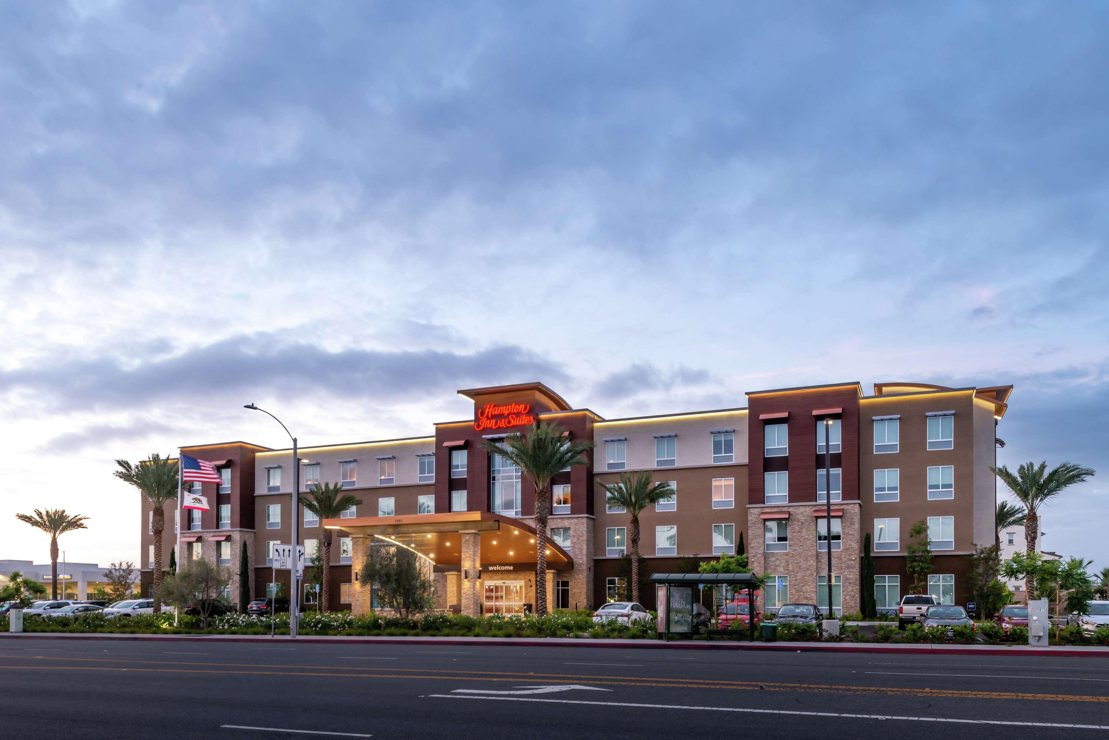 Hampton Inn & Suites Buena Park Εξωτερικό φωτογραφία