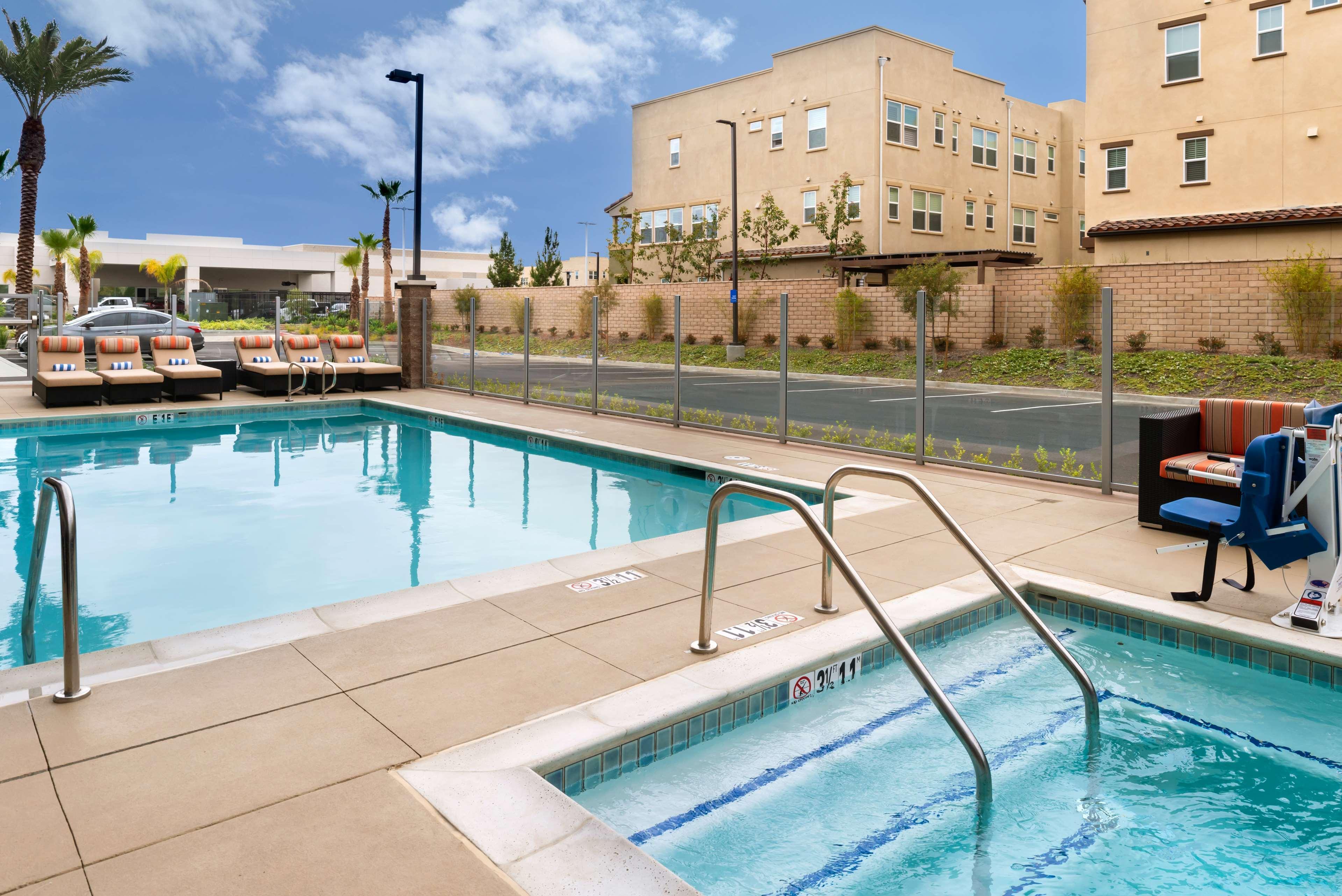 Hampton Inn & Suites Buena Park Εξωτερικό φωτογραφία