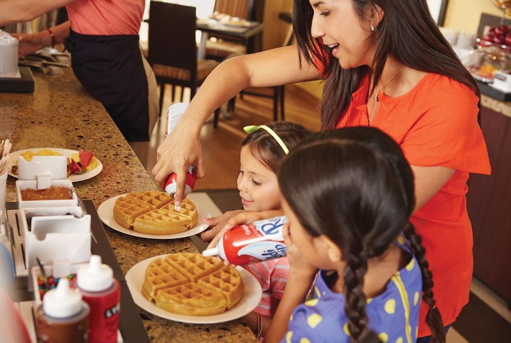 Hampton Inn & Suites Buena Park Εξωτερικό φωτογραφία